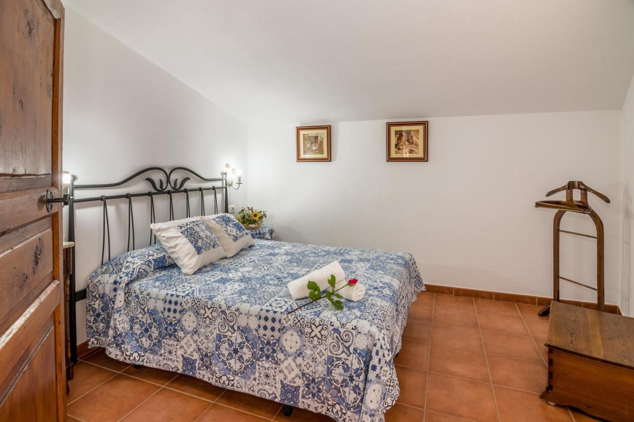 Casa Micolau Lägenhet Beceite Exteriör bild